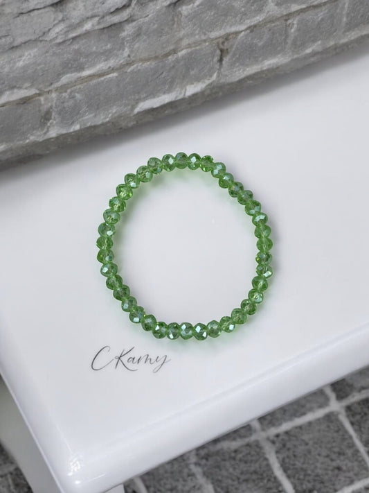 Bracelet femme facettes 6mm vert clair transparent
