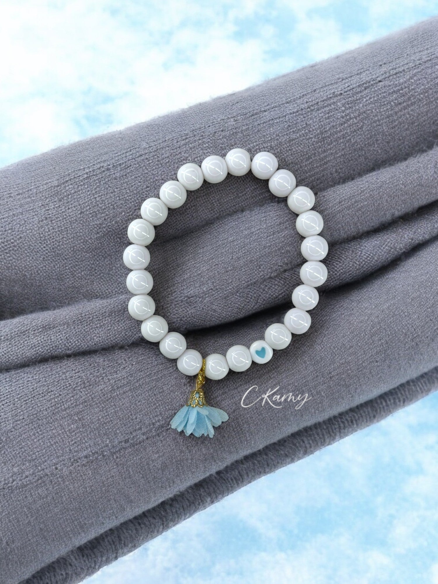 Bracelet femme fleur tissu bleu clair coeur bleu
