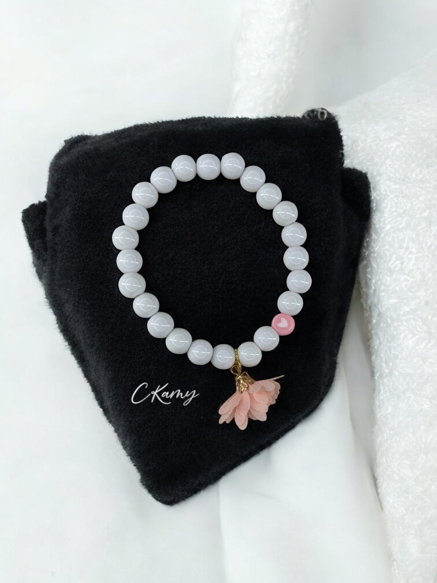 Bracelet femme fleur tissu chair coeur blanc