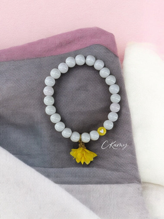 Bracelet femme fleur tissu jaune coeur blanc