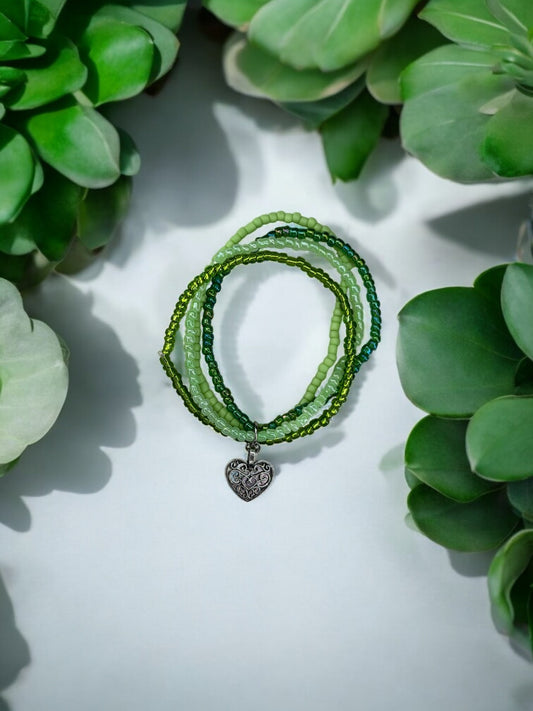 Bracelet femme multi rocailles coeur ancien vert 1