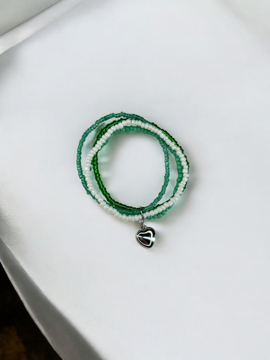 Bracelet femme multi rocailles coeur bombé vert