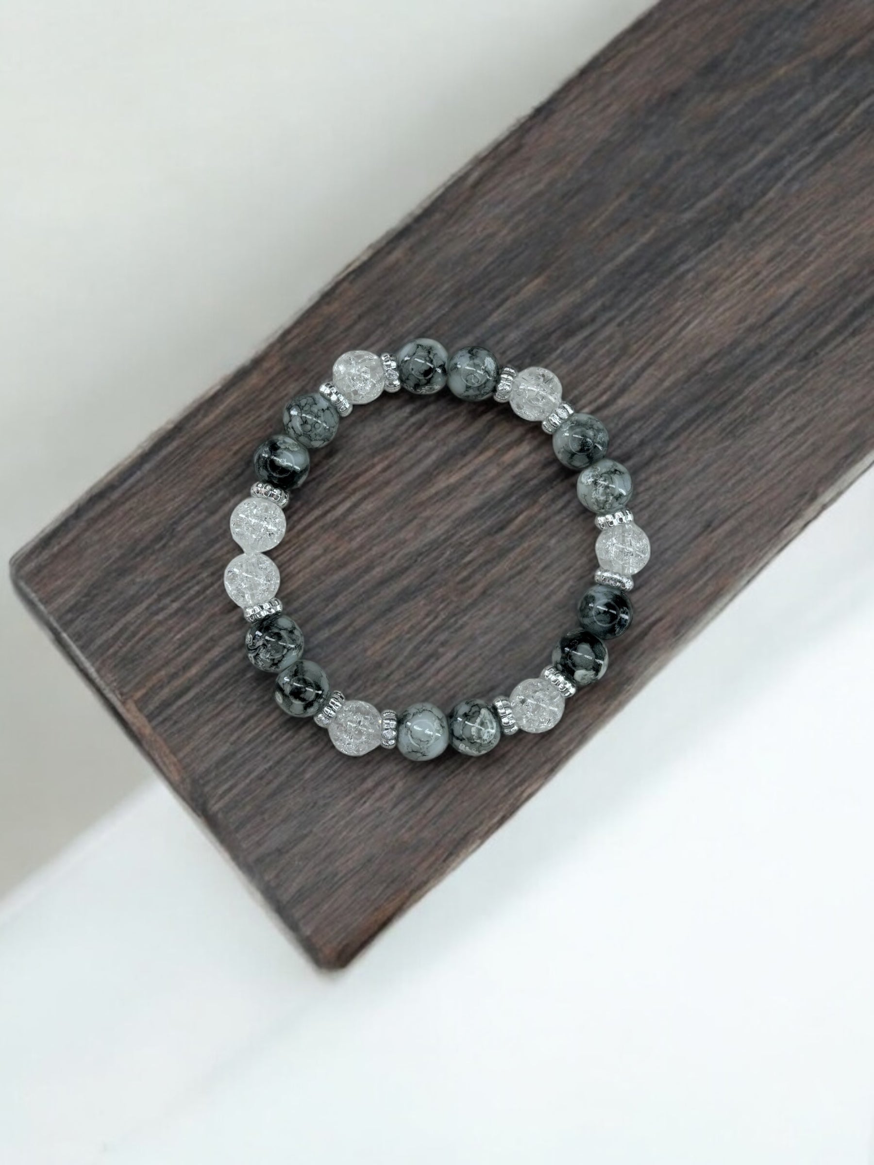 Bracelet femme perles alternées gris transparent
