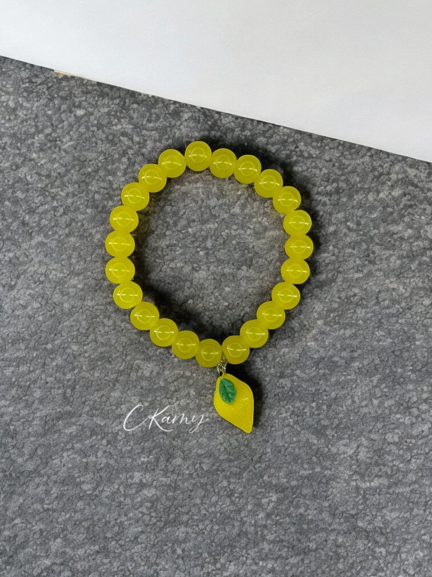 Bracelet femme perles de verre citron jaune