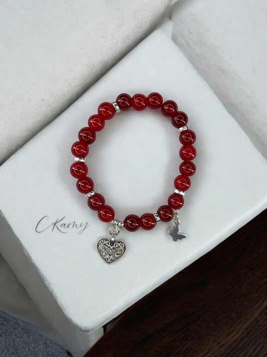 Bracelet femme perles de verre coeur ancien papillon argent rouge