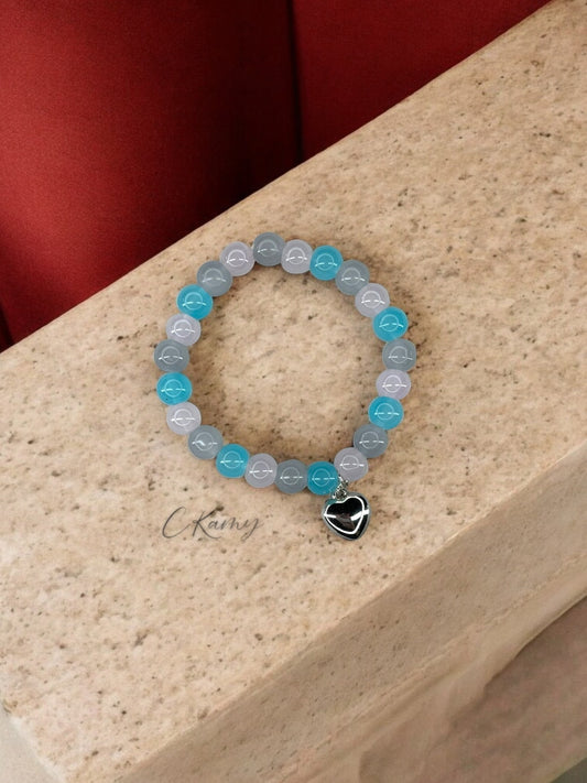 Bracelet femme perles de verre coeur bombé bleu foncé gris foncé violet clair