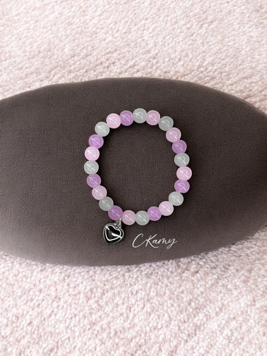 Bracelet femme perles de verre coeur bombé gris clair violet rose clair