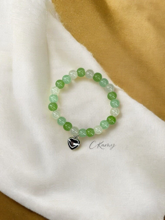Bracelet femme perles de verre coeur bombé vert foncé vert clair jaune clair
