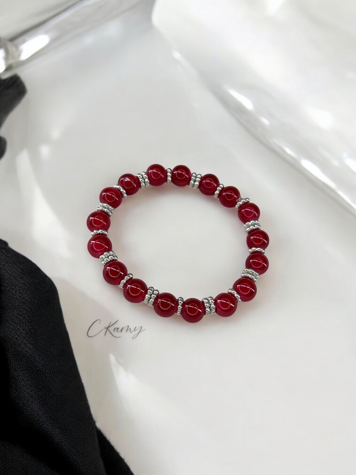 Bracelet femme perles de verre intercalaire argent rouge