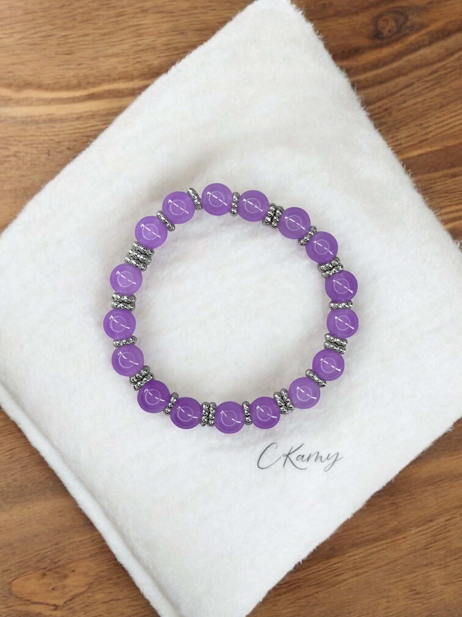 Bracelet femme perles de verre intercalaire argent violet foncé