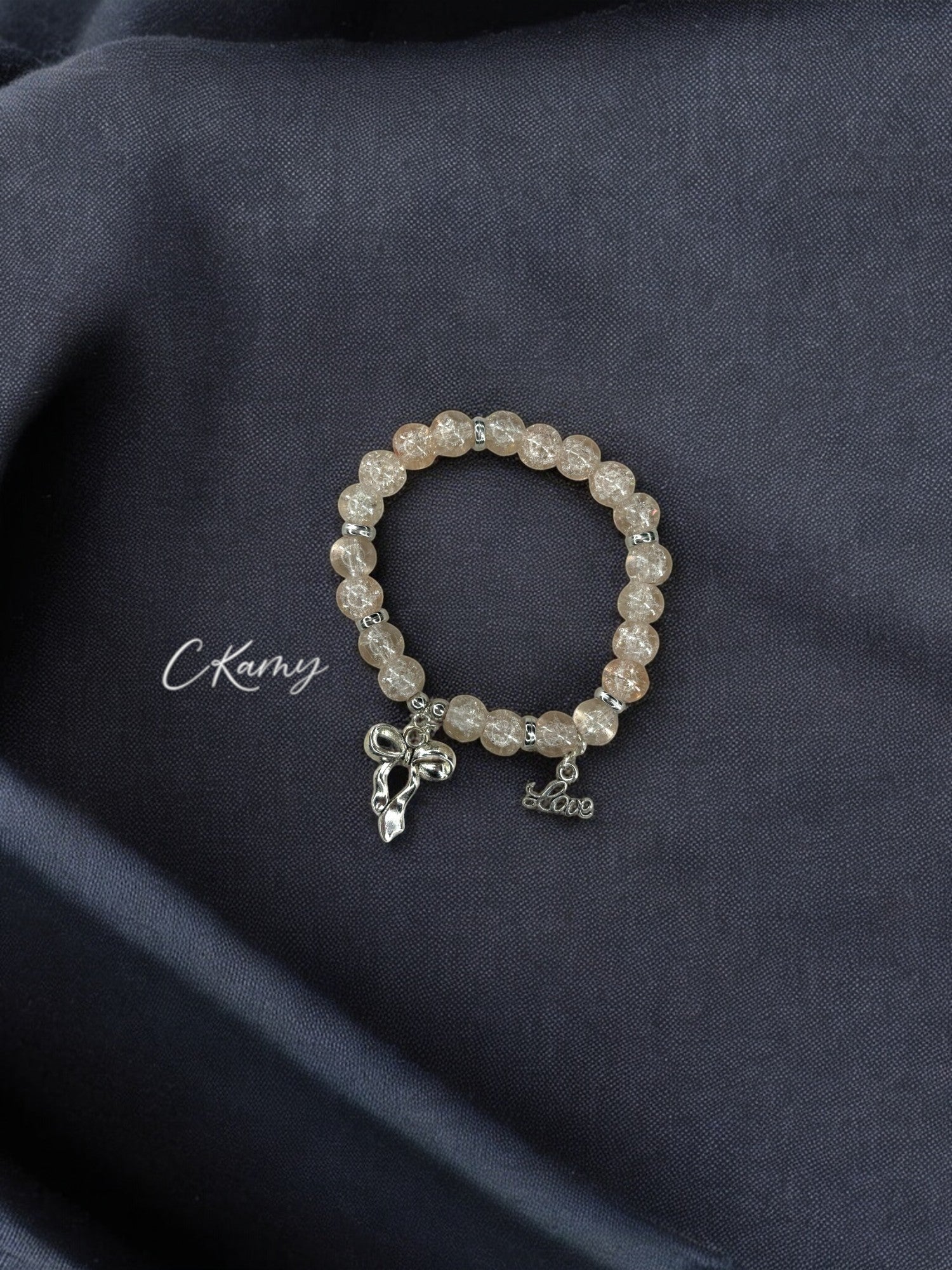 Bracelet femme perles de verre noeud love argent beige craquelé