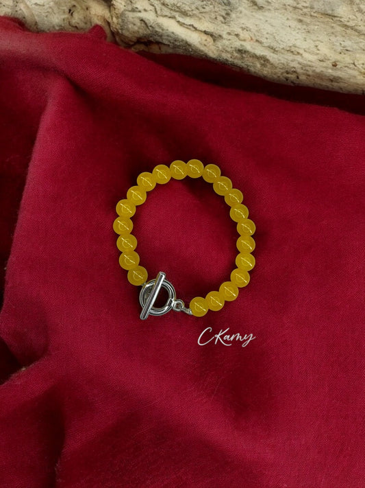 Bracelet femme perles de verre toggle jaune orangé
