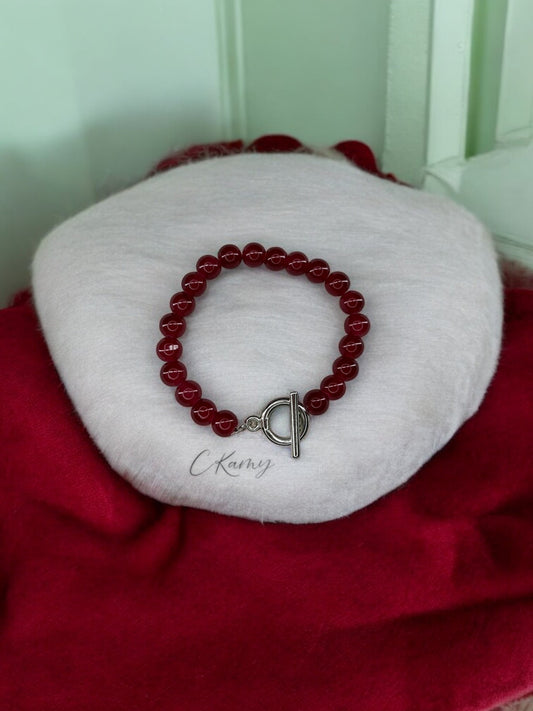 Bracelet femme perles de verre toggle rouge foncé