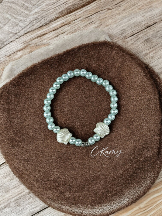 Bracelet femme perles nacrées bleu coquillages