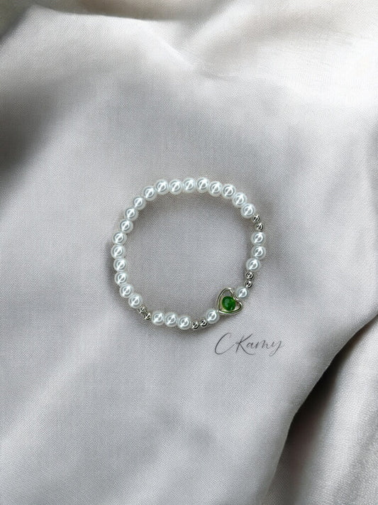 Bracelet femme perles nacrées coeur facette vert pomme