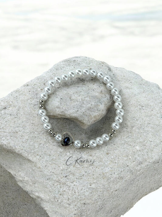Bracelet femme perles nacrées coeur facette violet foncé
