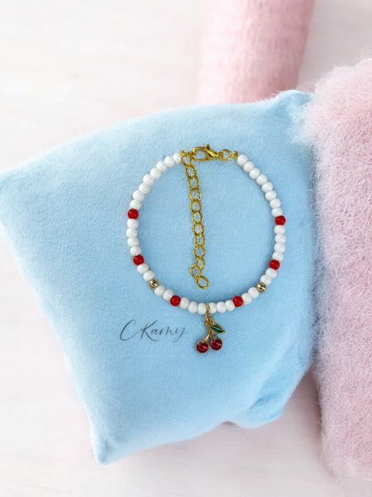 Bracelet femme perles rondes cerises blanc