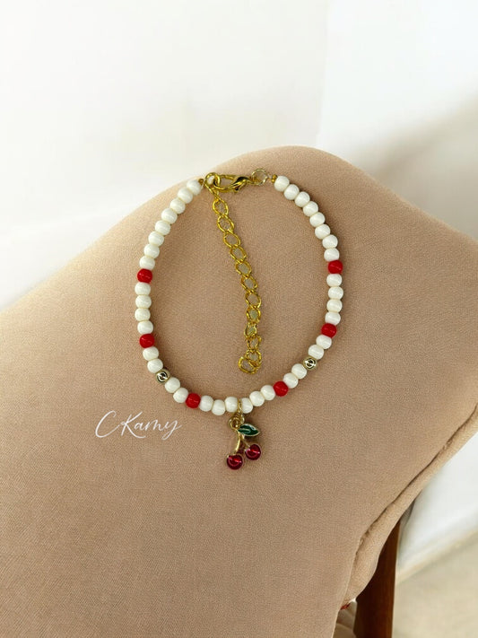 Bracelet femme perles rondes cerises crème