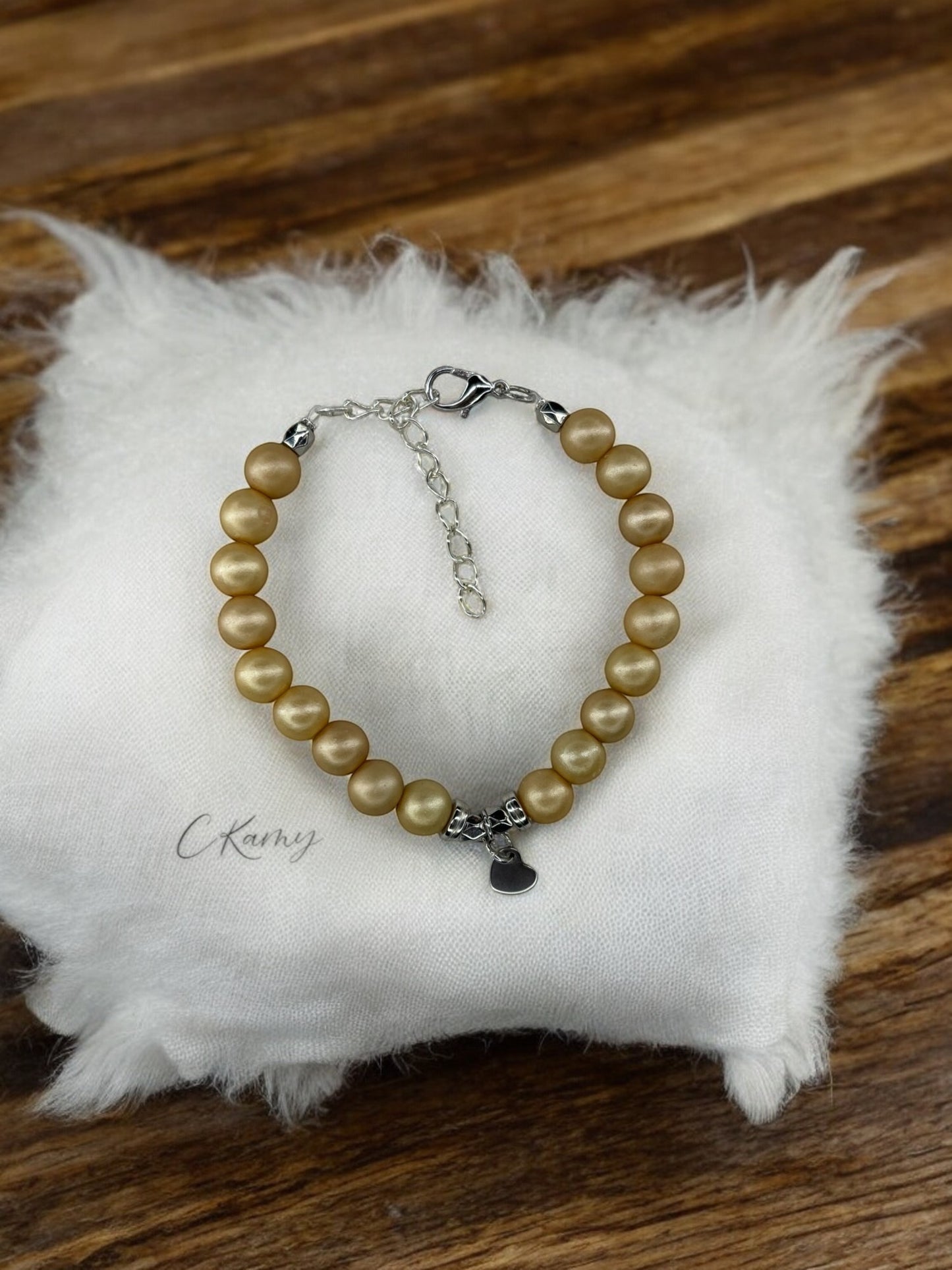 Bracelet femme petit coeur argent jaune sable mat