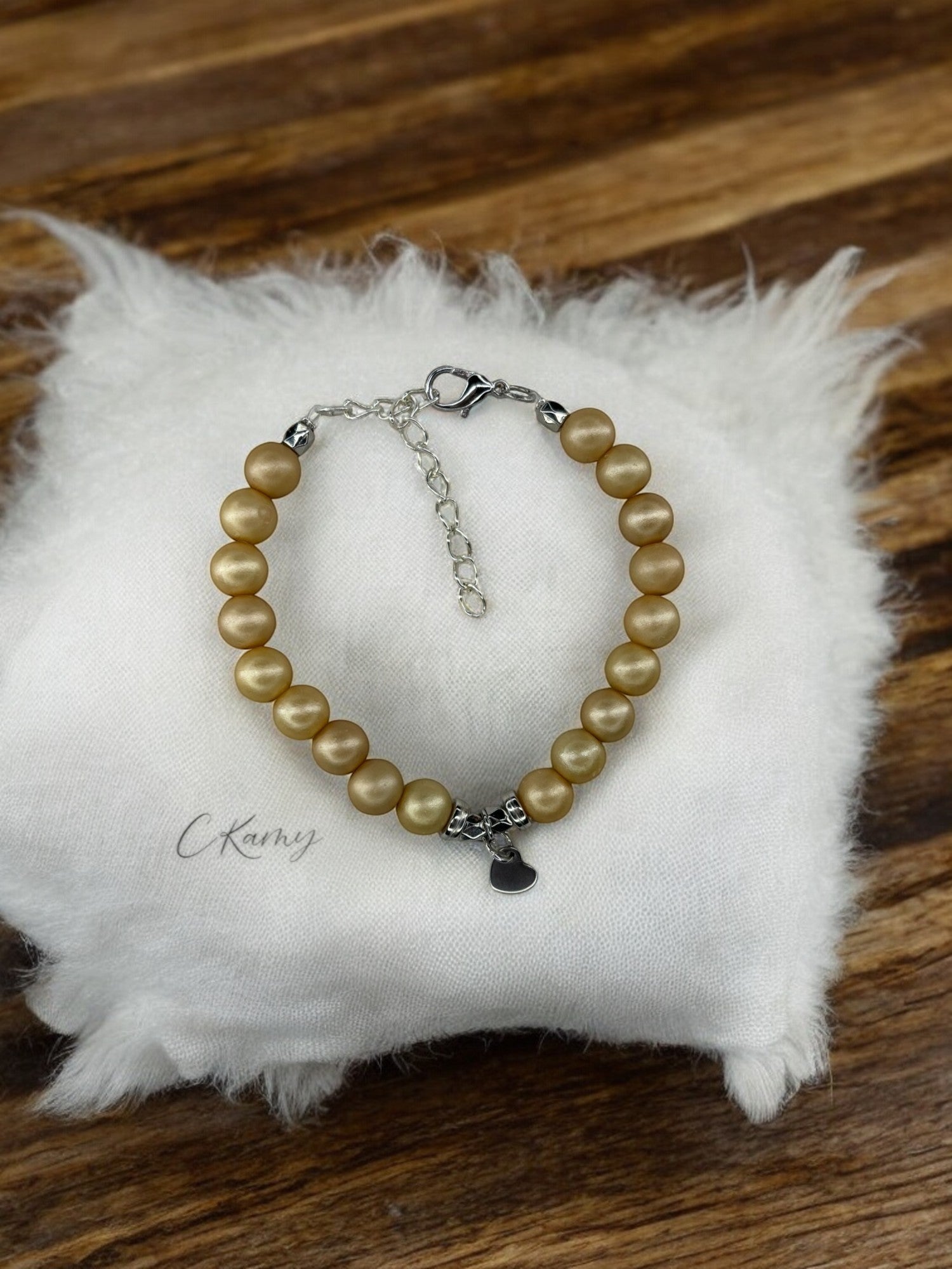 Bracelet femme petit coeur argent jaune sable mat