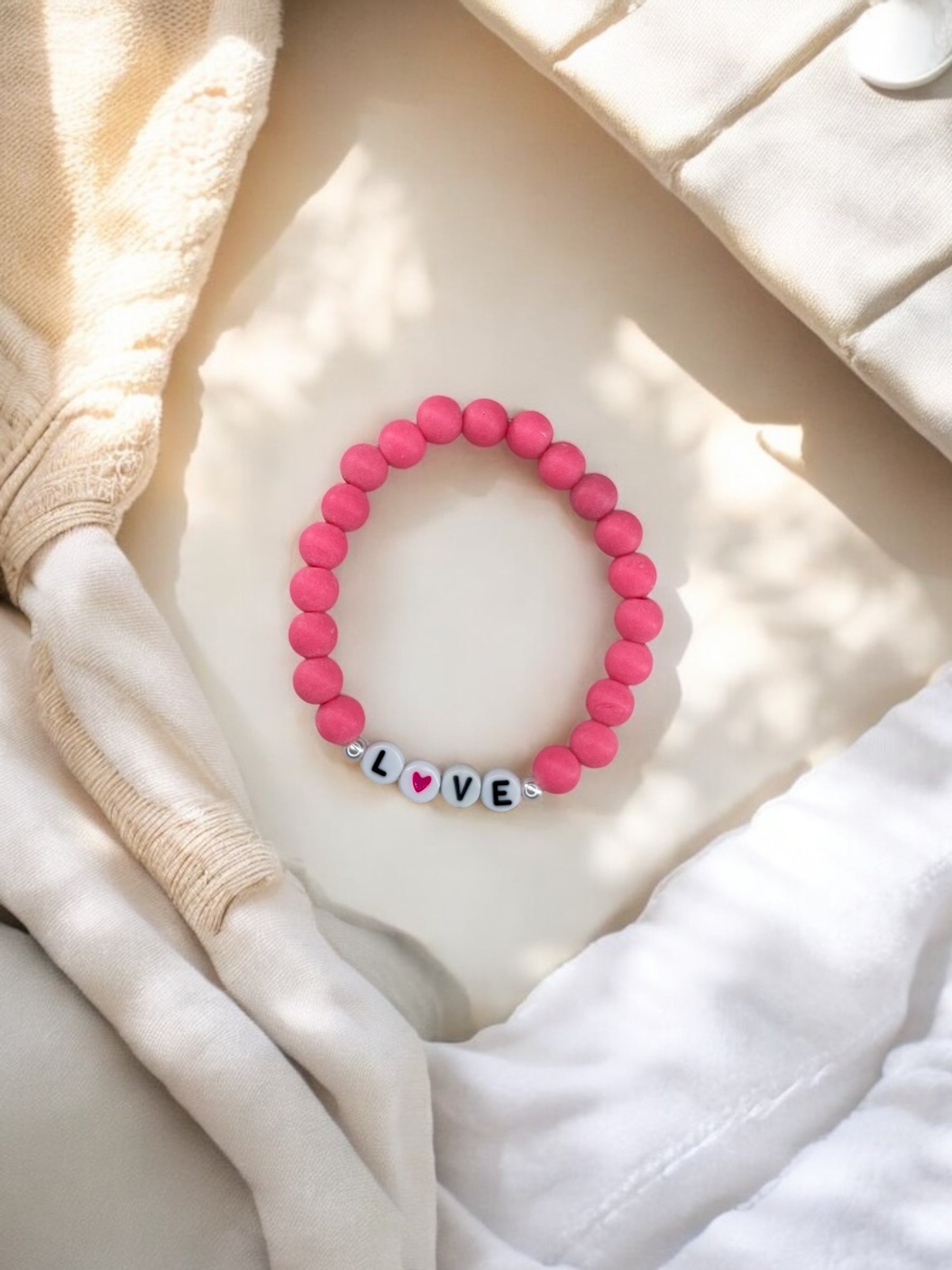 Bracelet femme simple rose love
