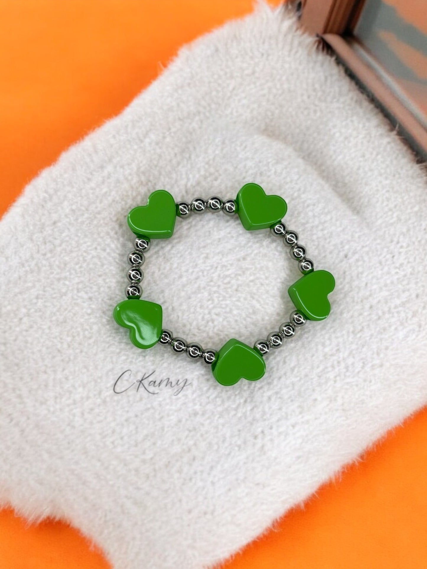 Bracelet femme tour en coeur vert
