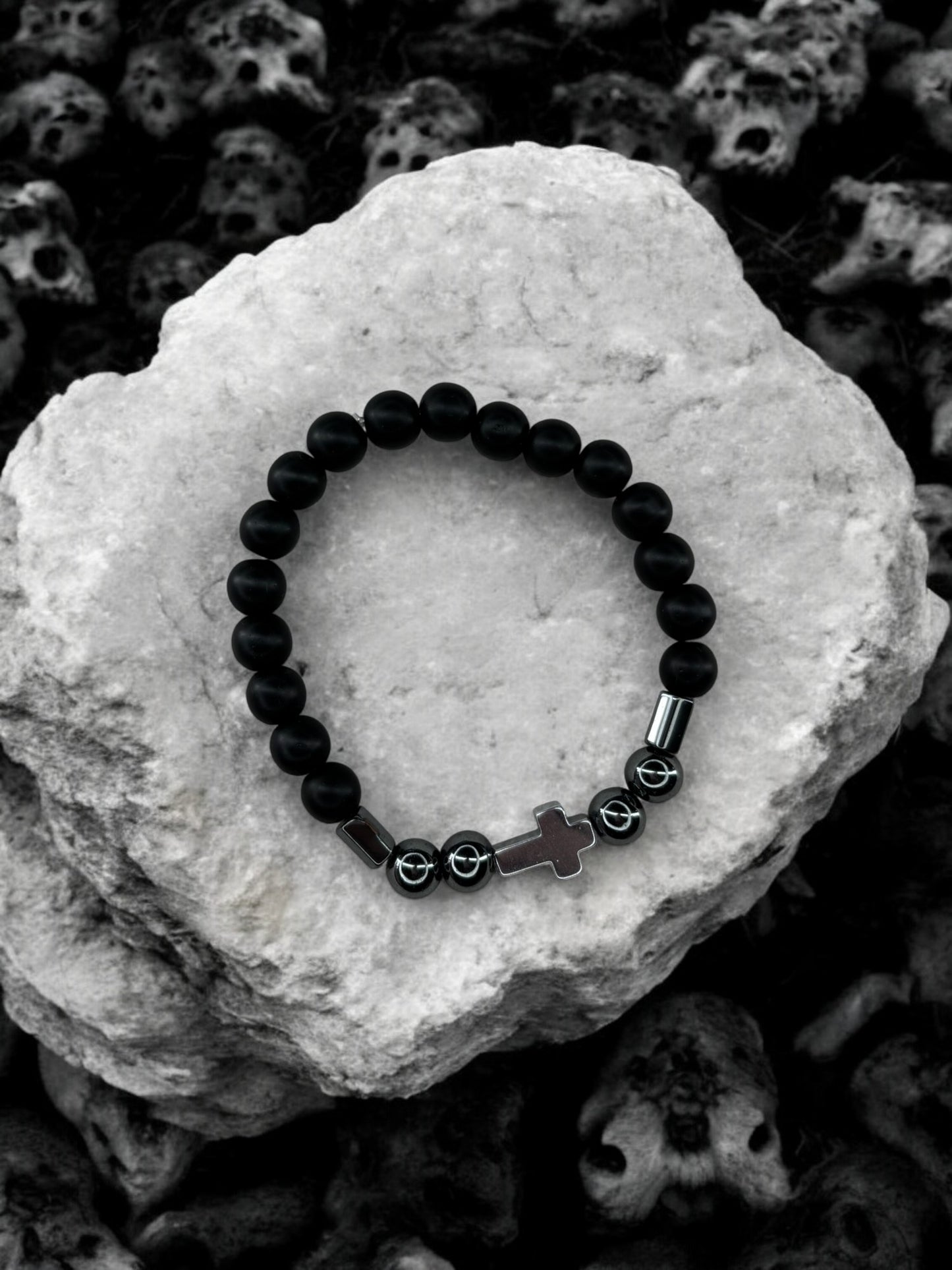 Bracelet homme croix noir brillant perles noir noir brillant