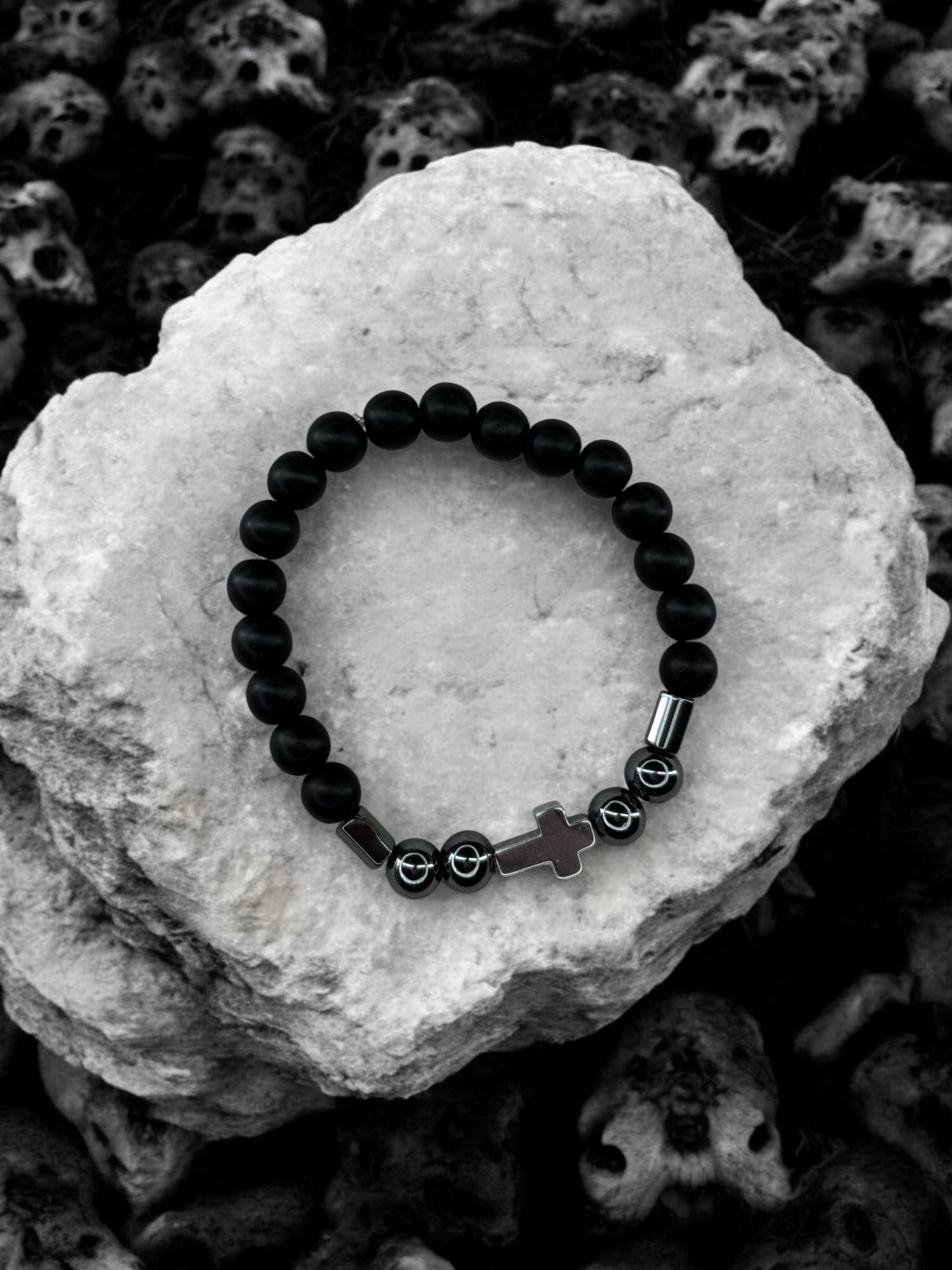 Bracelet homme croix noir brillant perles noir noir brillant