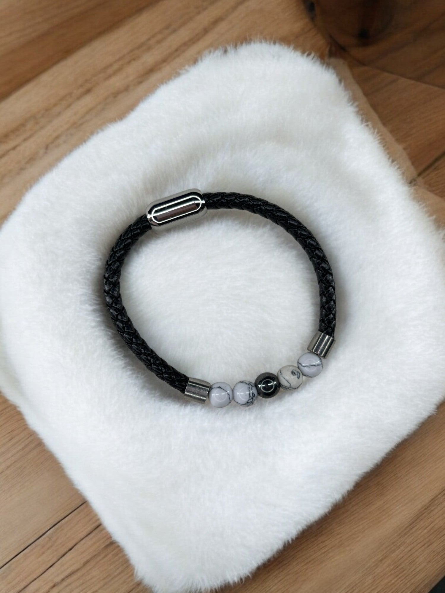 Bracelet homme cuir fin perle blanc