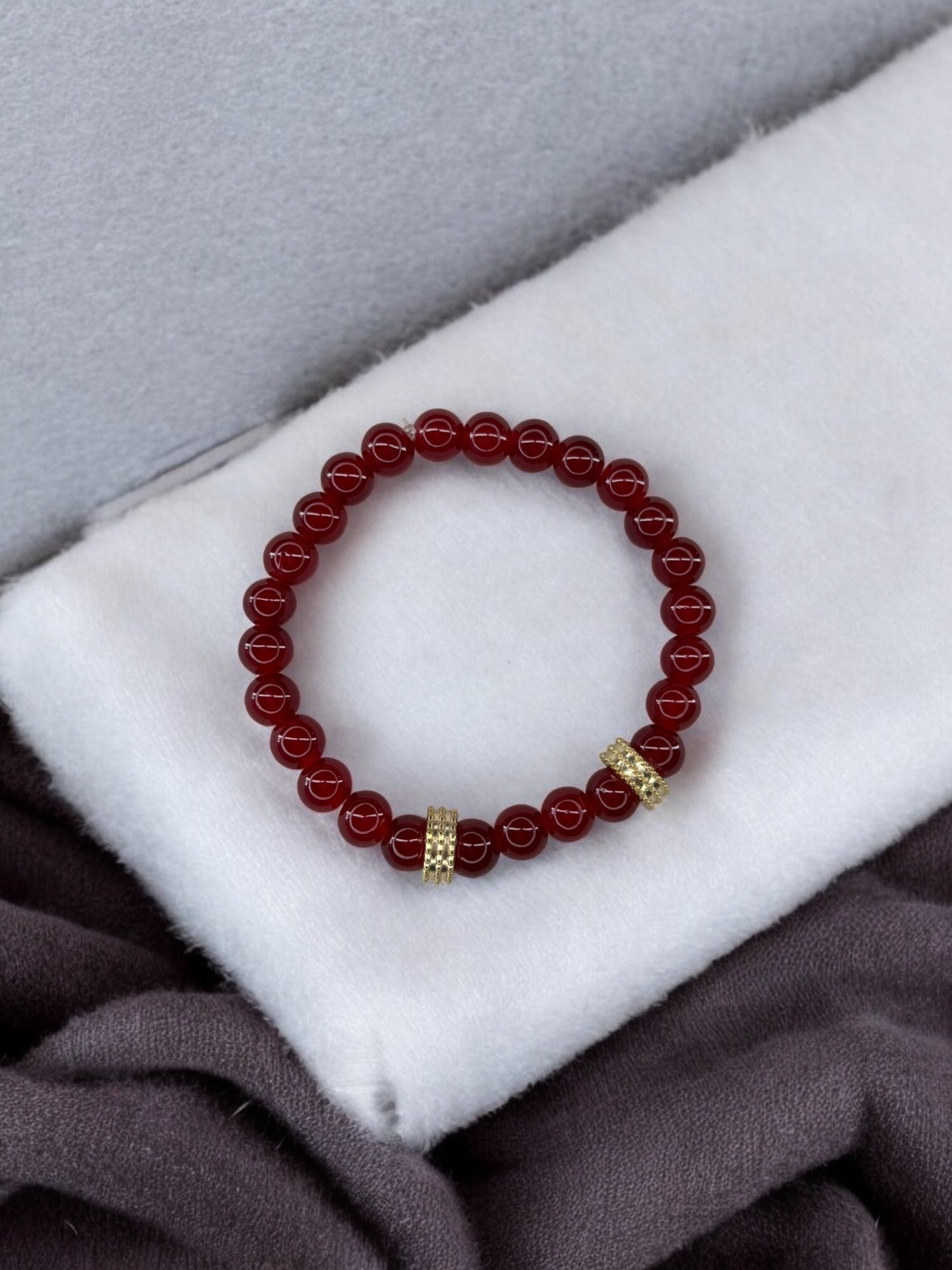 Bracelet homme perles doré perles rouge