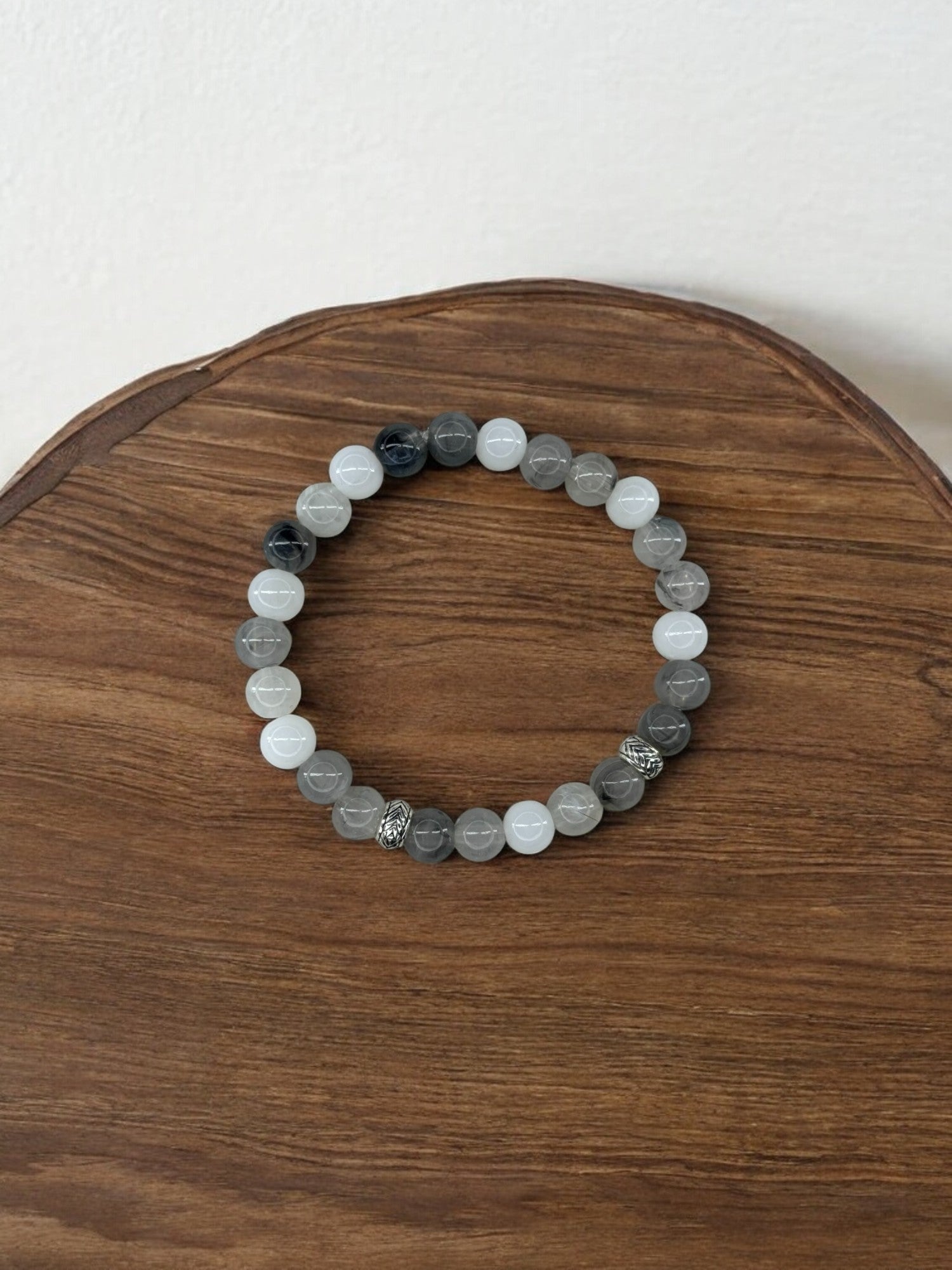 Bracelet homme perles intercalaires argent gris blanc