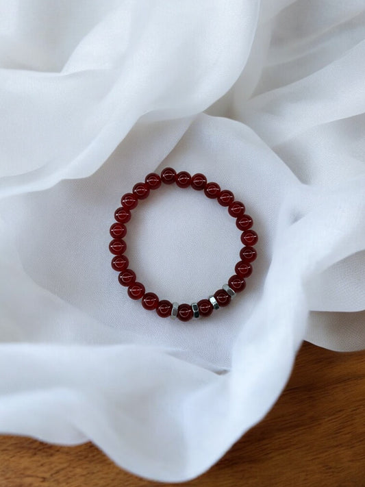 Bracelet homme quatre écrous perles rouge