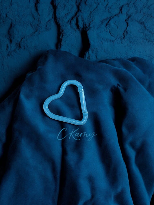 Mousqueton coeur bleu clair