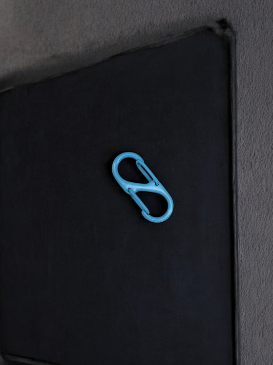 Petit mousqueton sécurité bleu turquoise