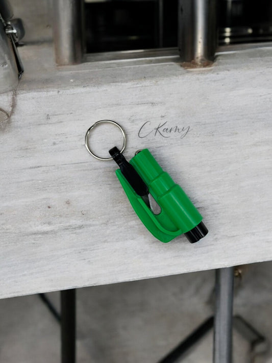 Porte clé brise vitre / coupe ceinture vert
