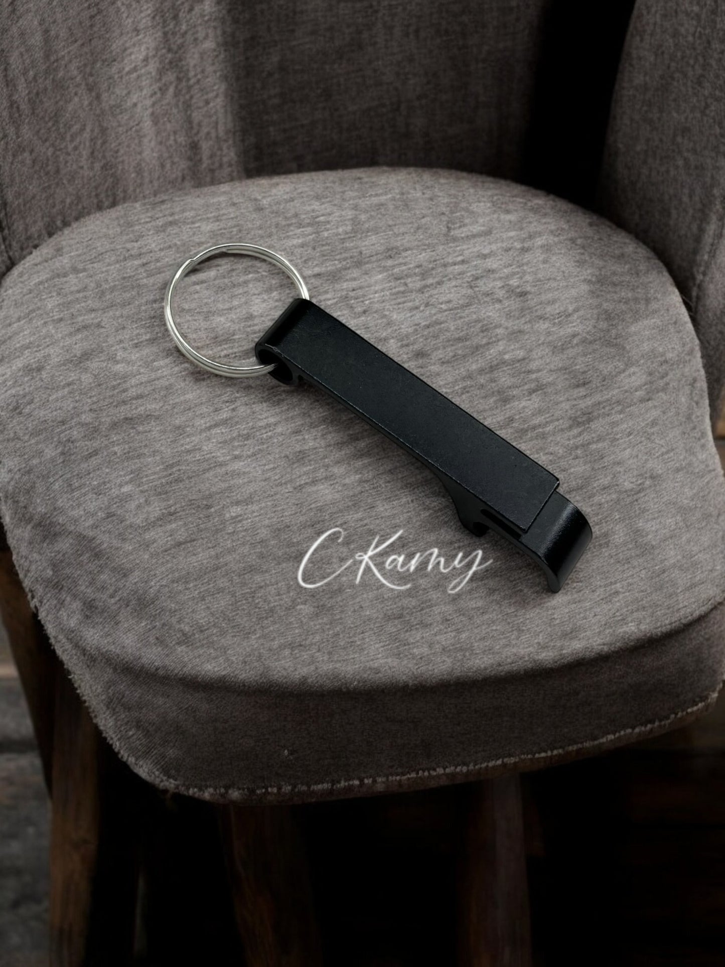 Porte clé décapsuleur noir