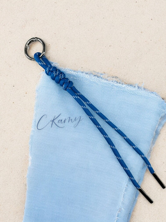 Porte clé lacet noué bleu