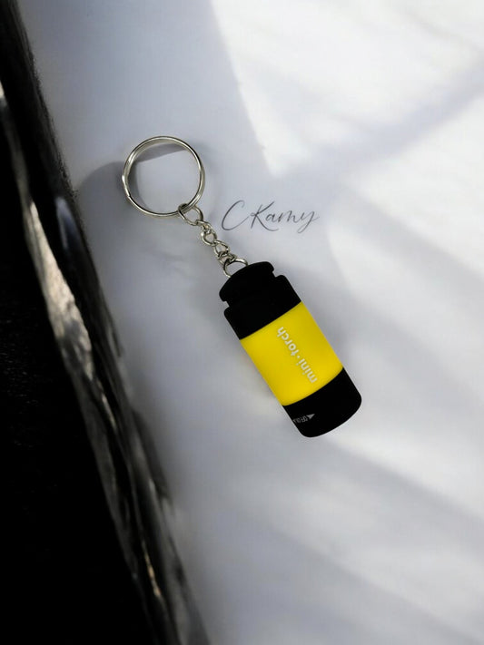 Porte clé lampe de poche jaune