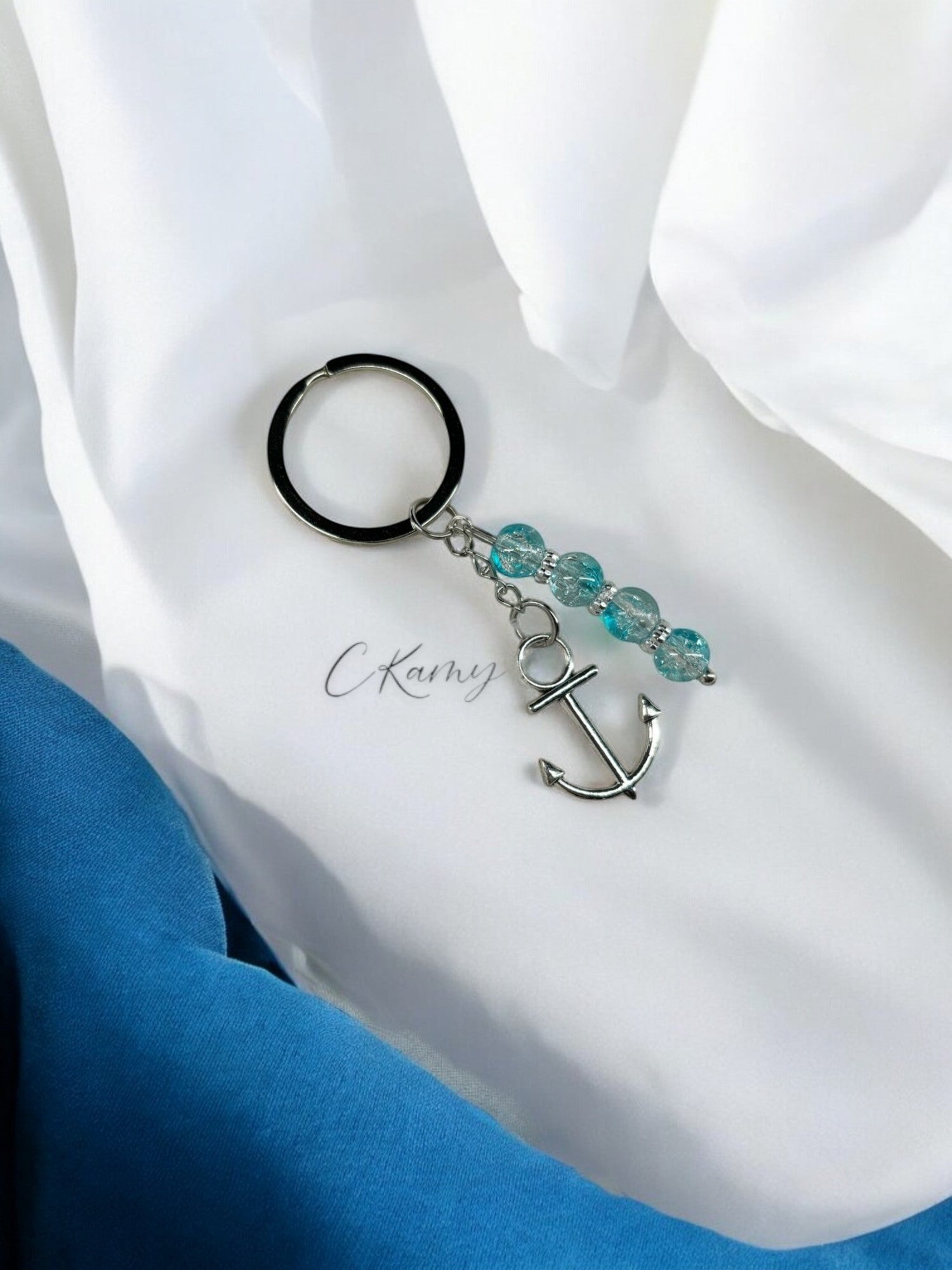 Porte clé personnalisé ancre bleu craquelé
