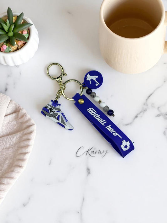 Porte clé personnalisé basket haute bleu gris blanc