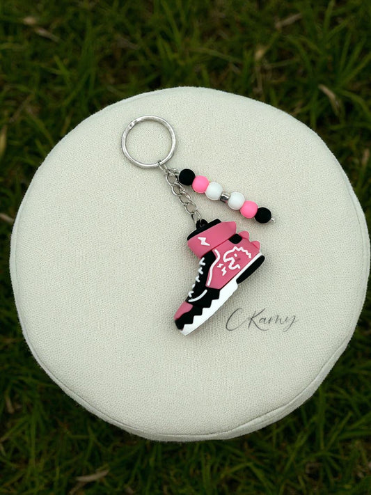 Porte clé personnalisé basket haute rose