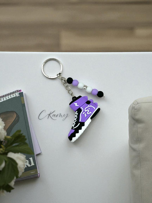 Porte clé personnalisé basket haute violet