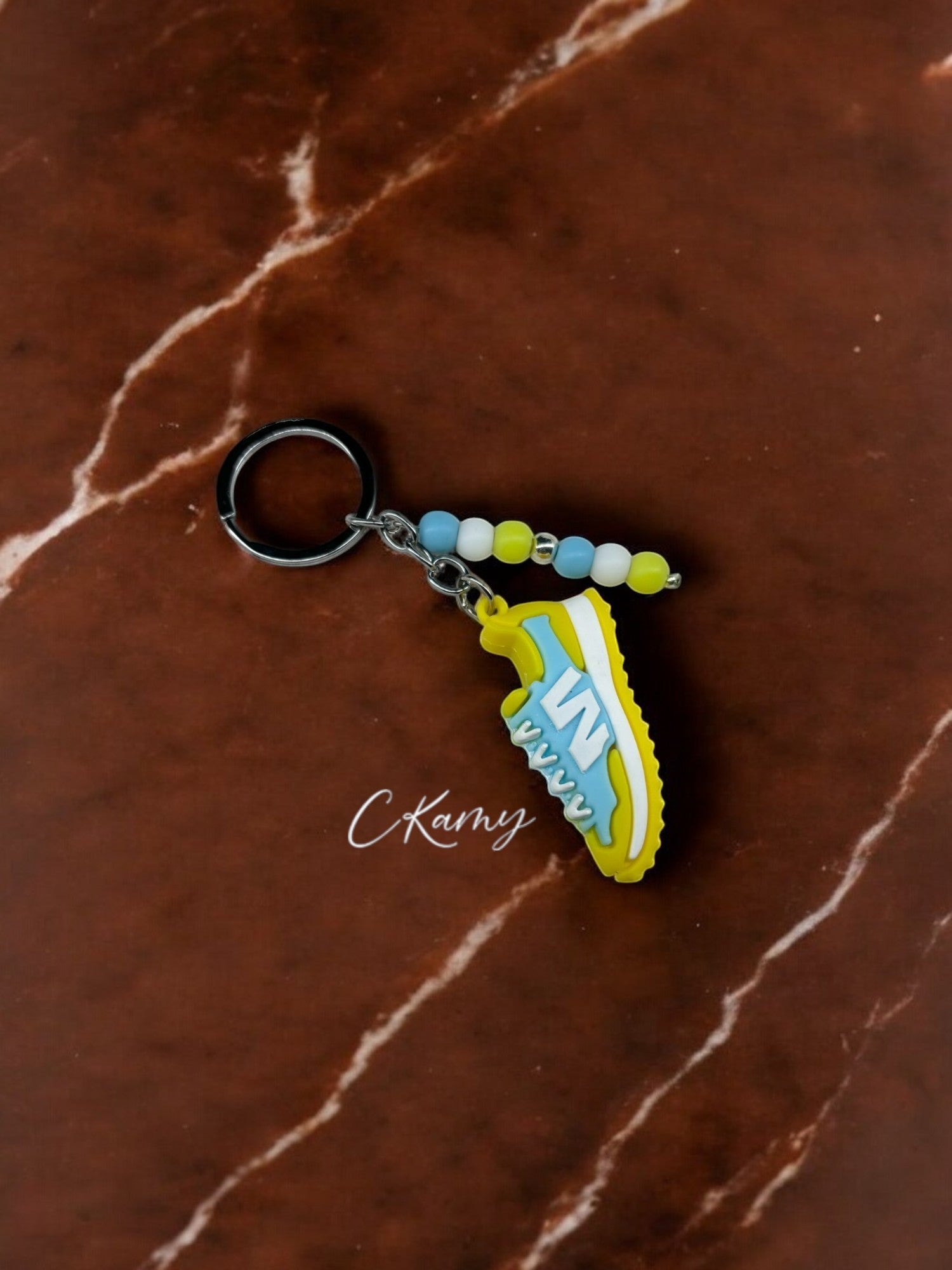 Porte clé personnalisé basket jaune bleu