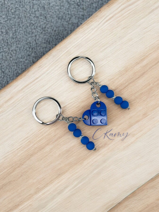 Porte clé personnalisé coeur lego bleu foncé