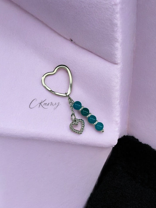 Porte clé personnalisé coeur perlé bleu turquoise