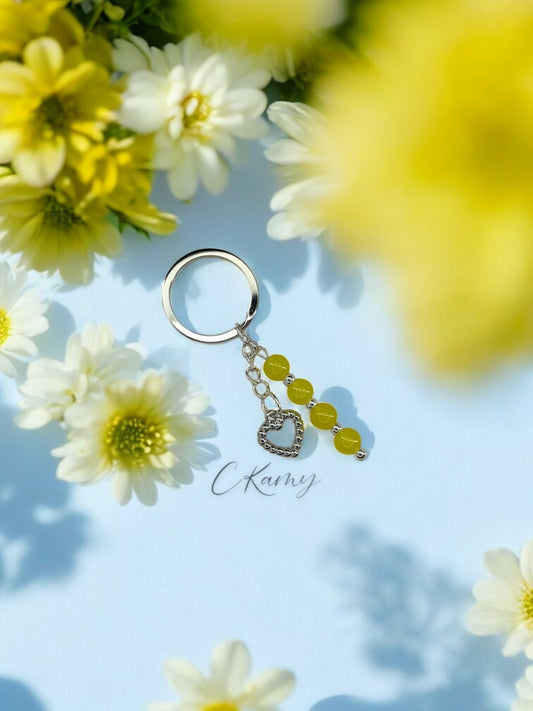 Porte clé personnalisé coeur perlé jaune