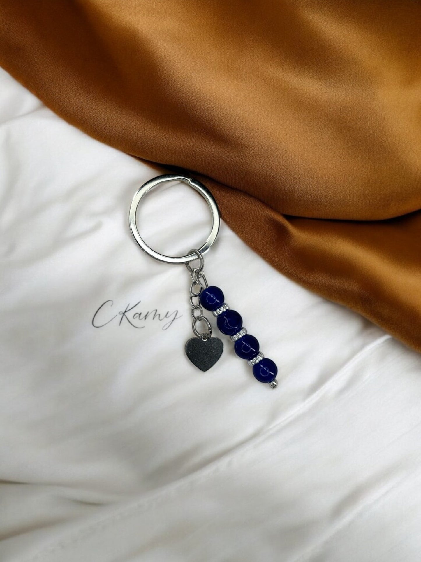 Porte clé personnalisé coeur plat bleu foncé