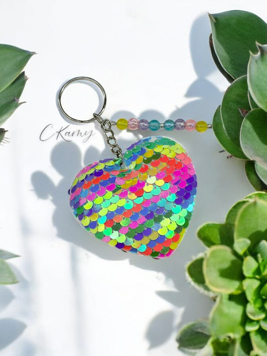 Porte clé personnalisé coeur sequins multicolore clair