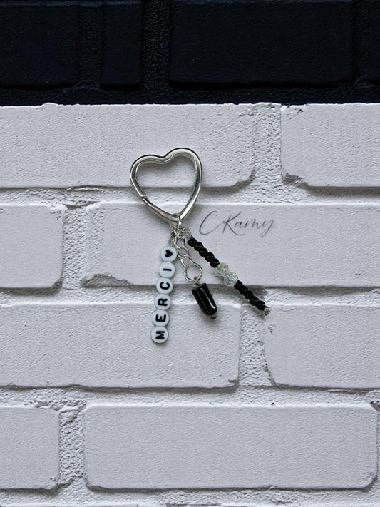 Porte clé personnalisé crayon noir blanc