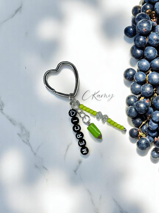 Porte clé personnalisé crayon vert noir